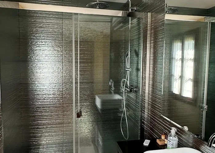 Manoir Saint-vincent Couette-café Cahuzac-sur-Vère