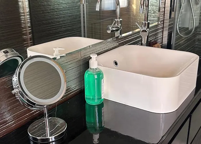 Couette-café Manoir Saint-vincent 3*