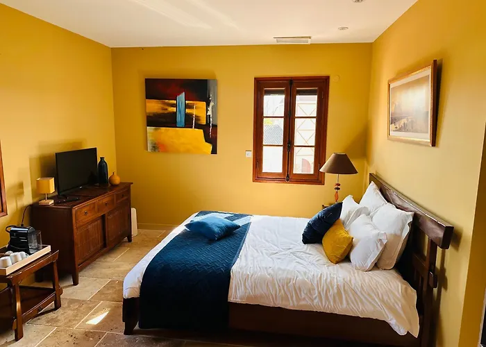 Manoir Saint-vincent Cahuzac-sur-Vère