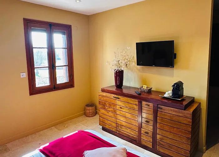 Couette-café Manoir Saint-vincent 3*